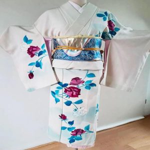 kimono japonais traditionnel femme soie