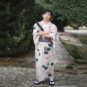 vêtement japonais kimono fleuri