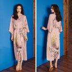 peignoir en satin rose pale femme