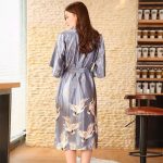 robe satin kimono idéale pour l'été