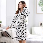 vêtement femme kimono noir et blanc